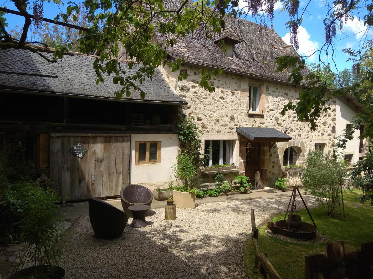 La Ferme Les Mamours La Bastide-l'Eveque Exterior foto